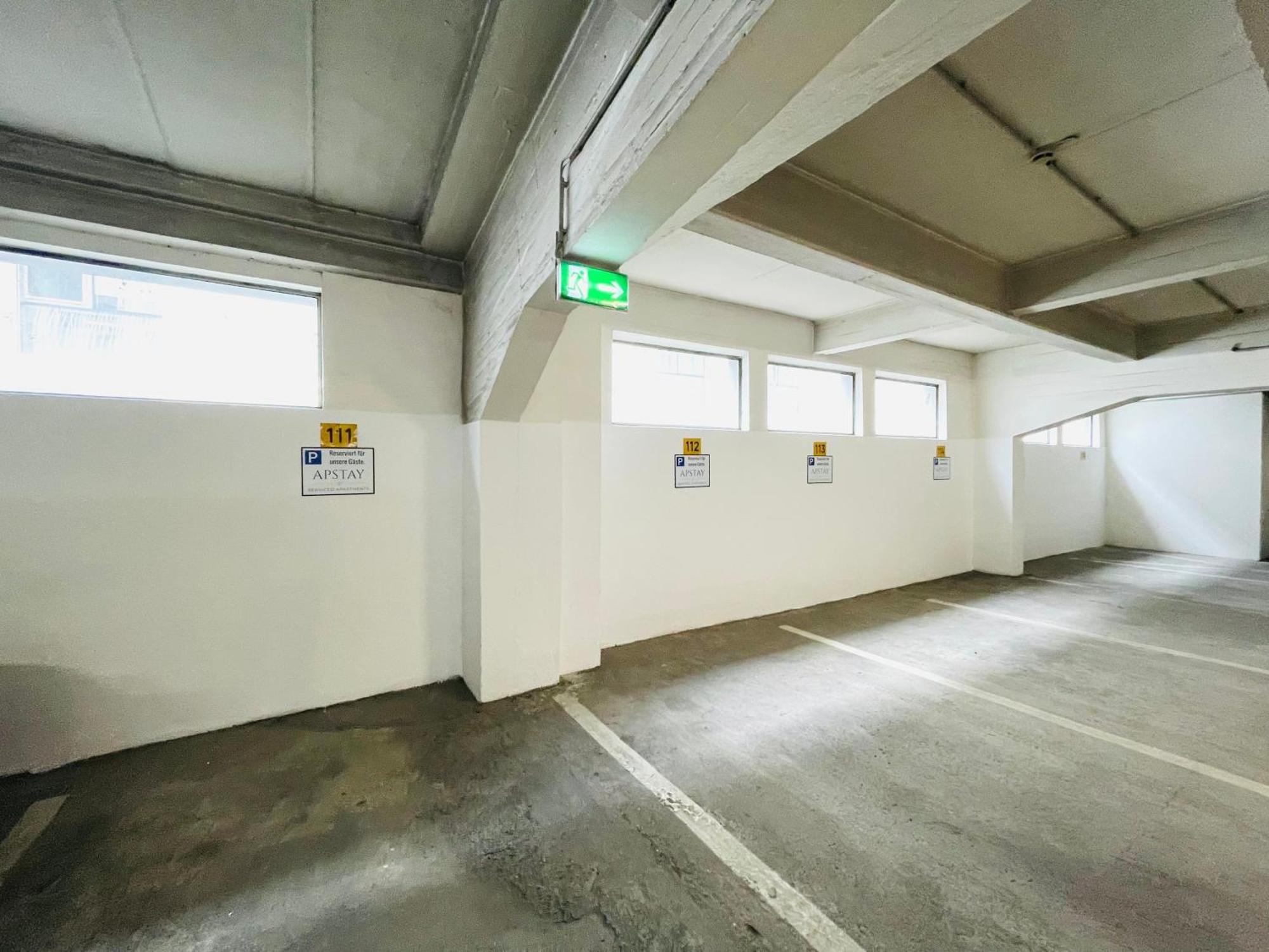 Apstay City Center Deluxe ǀ Free Parking ǀ Self Check-In Грац Екстериор снимка